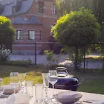 Casa de Férias Les Jardins Du Quesnoy - 25min De Pairi Daiza Blicquy